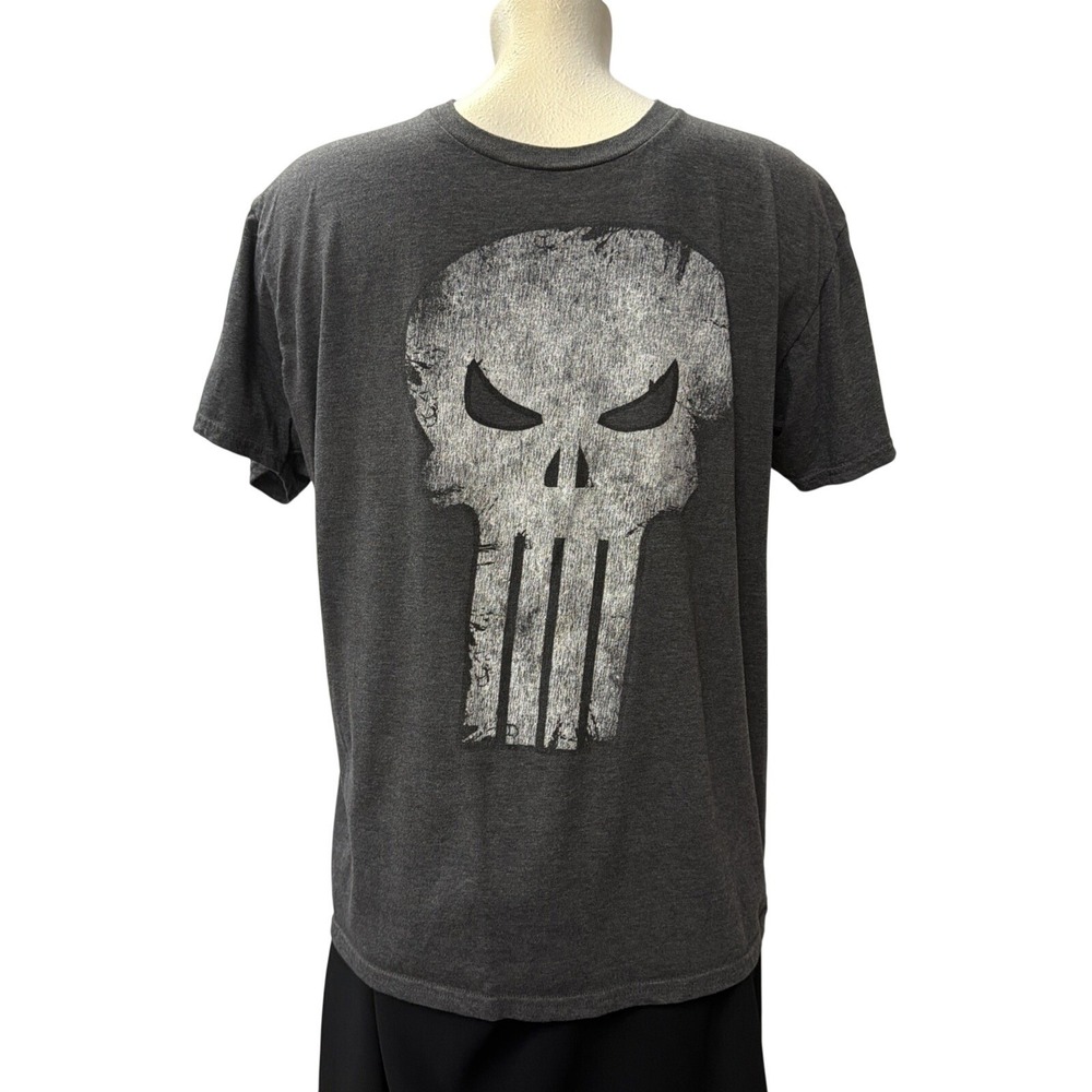 Marvel Punisher Skull Logo Gray Graphic T-Shirt LG